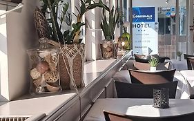 P'tit Dej-Hotel Colbert