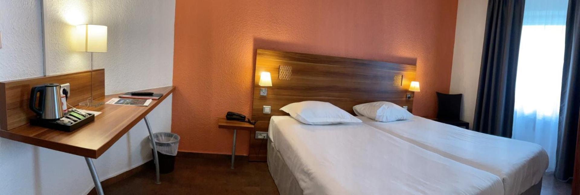 The Originals City, Hotel Colmar Gare Exterior foto